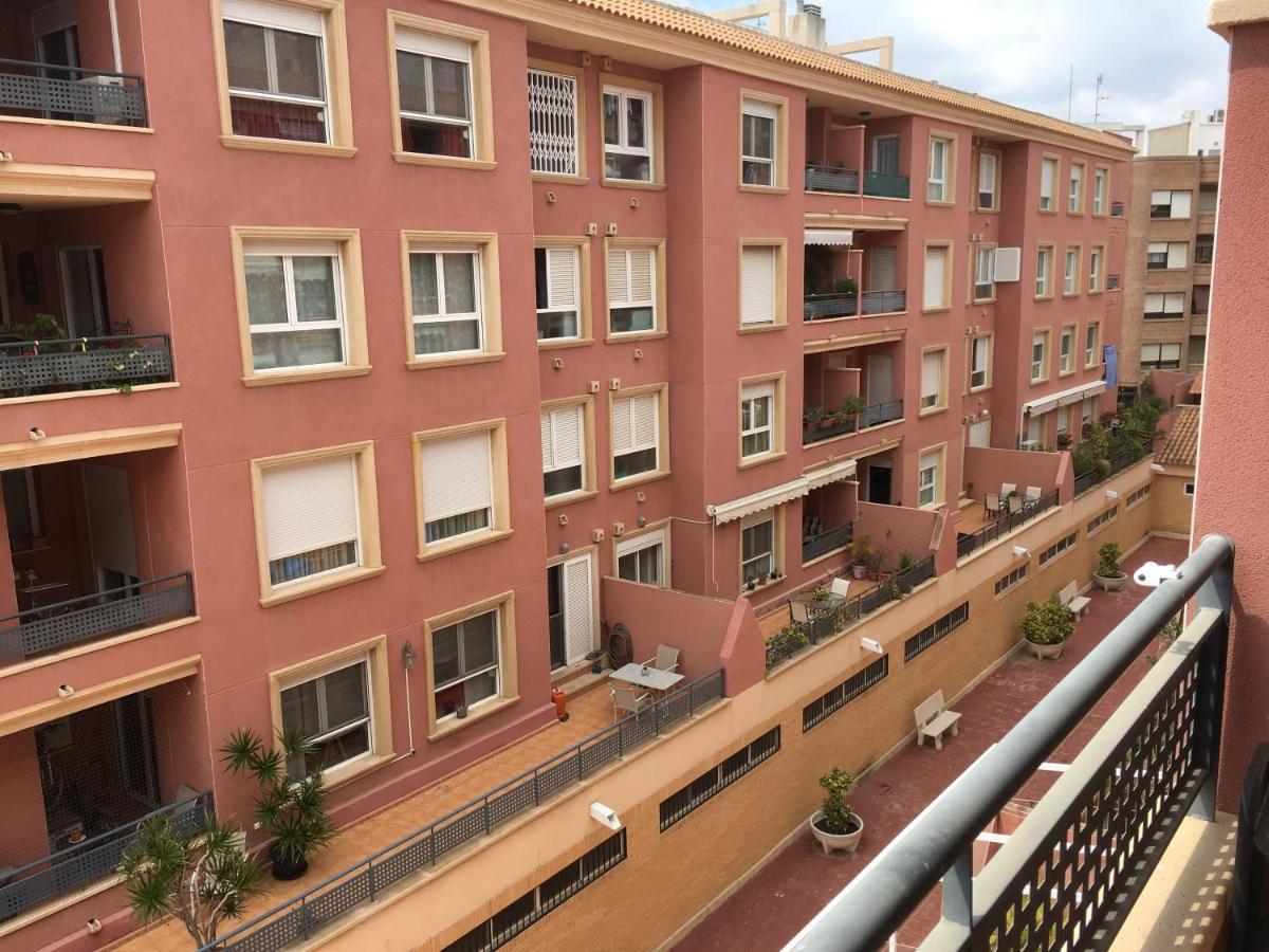 Apartamento De 4 Dormitorios A Tan Solo 2,5 Km De La Playa San Juan San Juan  Luaran gambar